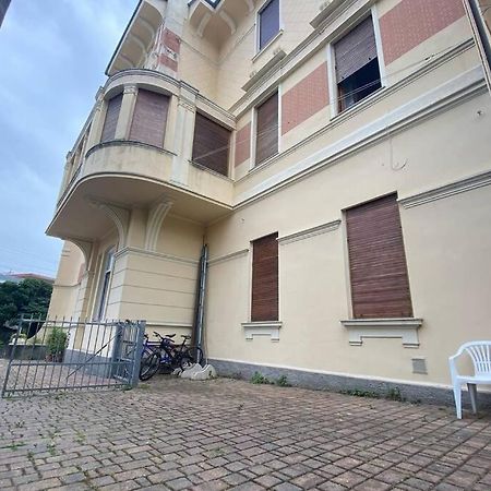 Villa Amalia 菲纳莱利古雷 外观 照片